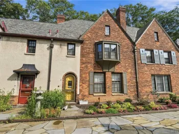 Property at 5 Mayfair Lane, Buffalo, NY 14201