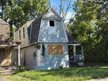 Property at 1340 South Avenue, Niagara Falls, NY 14305