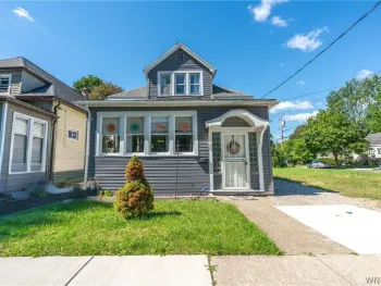 Property at 28 Norma Place, Buffalo, NY 14214