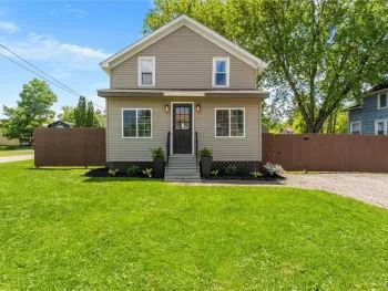 Property at 5444 Baldwin Street, Cicero, NY 13029