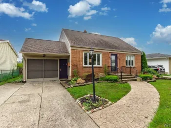 Property at 102 Vern Lane, Cheektowaga, NY 14227
