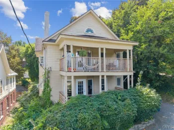 Property at 119 Parkview Avenue, Syracuse, NY 13207
