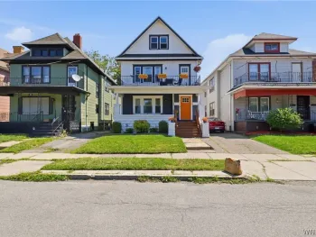 Property at 31 Harvard Pl, Buffalo, NY 14209