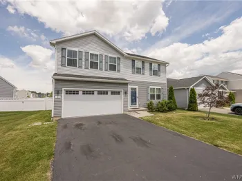 Property at 102 Florence Lane, Amherst, NY 14228