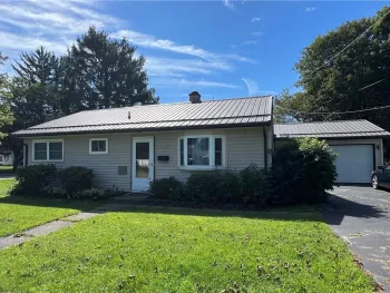 Property at 122 Lynhurst Avenue, Horseheads, NY 14845