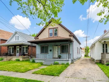 Property at 1926 Welch Avenue, Niagara Falls, NY 14303