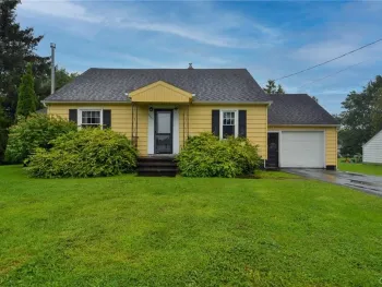 Property at 5884 Gillette Rd, Cicero, NY 13039