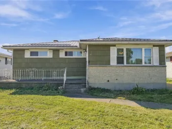 Property at 81 Poinciana Parkway, Cheektowaga, NY 14225