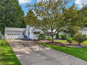 Property at 16 Pearce Drive, Amherst, NY 14226