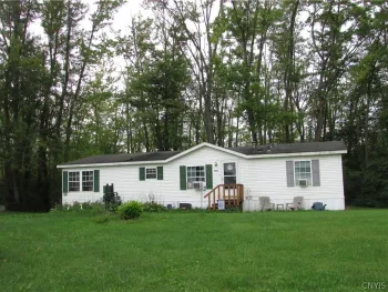 Property at 6005 Alperton Court, Clay, NY 13090