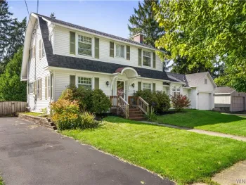 Property at 17 S Maple Street, Warsaw, NY 14569