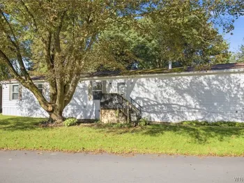 Property at 21 Overlook Drive, Batavia, NY 14020