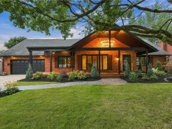 Property at 10 The Spur, Amherst, NY 14221