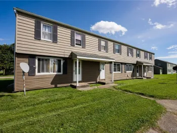 Property at 48 Windwood, Cheektowaga, NY 14225