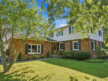 Property at 11 Old Orchard Lane, Orchard Park, NY 14127