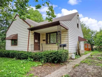 Property at 2718 Welch Avenue, Niagara Falls, NY 14303