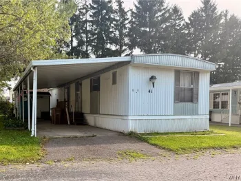 Property at 41 Jenny Court, Cheektowaga, NY 14225