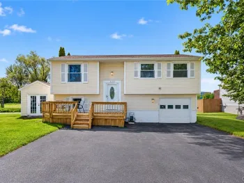 Property at 3888 Pintail Path, Clay, NY 13090