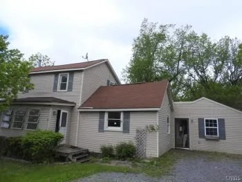 Property at 2797 State Route 31, Brutus, NY 13166