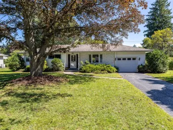 Property at 552 West Road, Webster, NY 14580