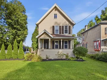 Property at 116 S Seward Avenue, Auburn, NY 13021