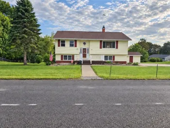 Property at 1300 Robin Road, Utica, NY 13502