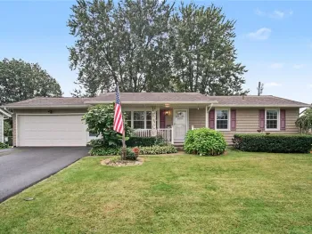 Property at 39 Glen Oaks Drive, Gates, NY 14624