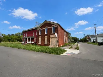 Property at 1301 13th Street, Niagara Falls, NY 14301