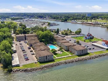 Property at 907 Westage at the Harbor, Irondequoit, NY 14617