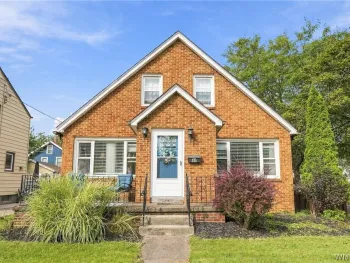 Property at 44 Marquette Avenue, Tonawanda, NY 14217