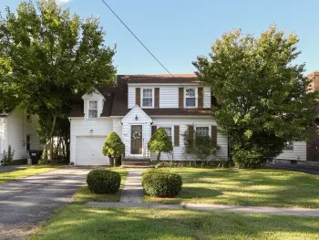 Property at 407 Berwick Road, Salina, NY 13208