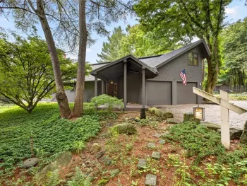 Property at 1551 Cranberry Pond Trl, Victor, NY 14564