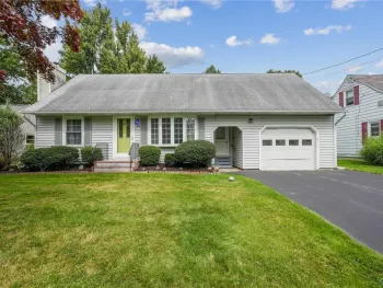 Property at 110 Green Acres Drive, Salina, NY 13090