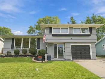Property at 23 Broadmoor Drive, Tonawanda, NY 14150