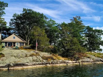 Property at 1 Wyanoke, Hammond, NY 13646