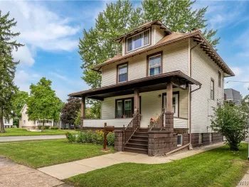 Property at 50 Elmwood Park, Tonawanda, NY 14150