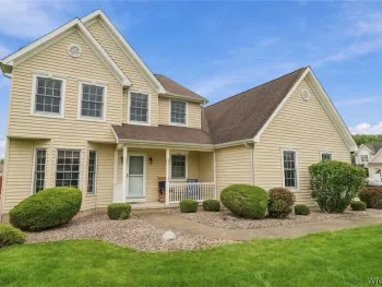 Property at 151 Independence Lane, Grand Island, NY 14072