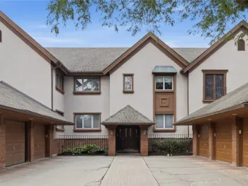 Property at 182 Castlebrooke Lane, Amherst, NY 14221