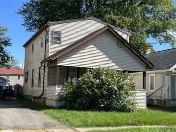 Property at 323 74th Street, Niagara Falls, NY 14304