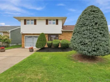 Property at 59 Fairoaks Lane, Cheektowaga, NY 14227