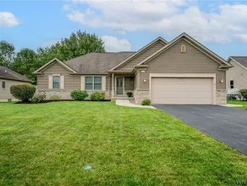 Property at 8 Nicholas Lane, Lancaster, NY 14086