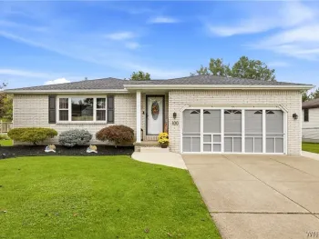 Property at 100 Baywood Drive, Cheektowaga, NY 14227