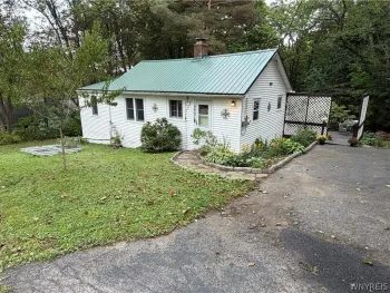 Property at 7731 Zimmerman Road, Boston, NY 14075