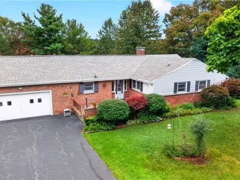 Property at 108 Fayette Circle, Manlius, NY 13066