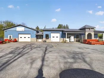 Property at 8 State Route 31, Elbridge, NY 13080