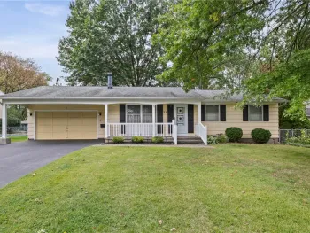 Property at 25 Ledgewood Circle, Greece, NY 14615