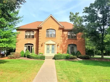 Property at 26 Countryside Lane, Cheektowaga, NY 14043