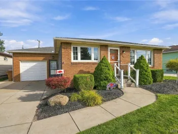 Property at 44 Poinciana Parkway, Cheektowaga, NY 14225