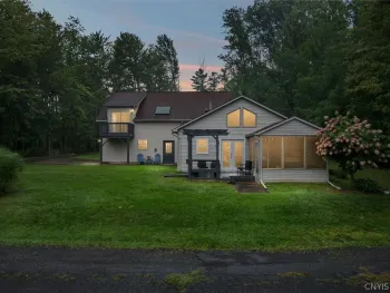Property at 29 Fawn Road, Constantia, NY 13028