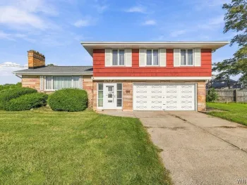 Property at 156 Parkedge Drive, Cheektowaga, NY 14225